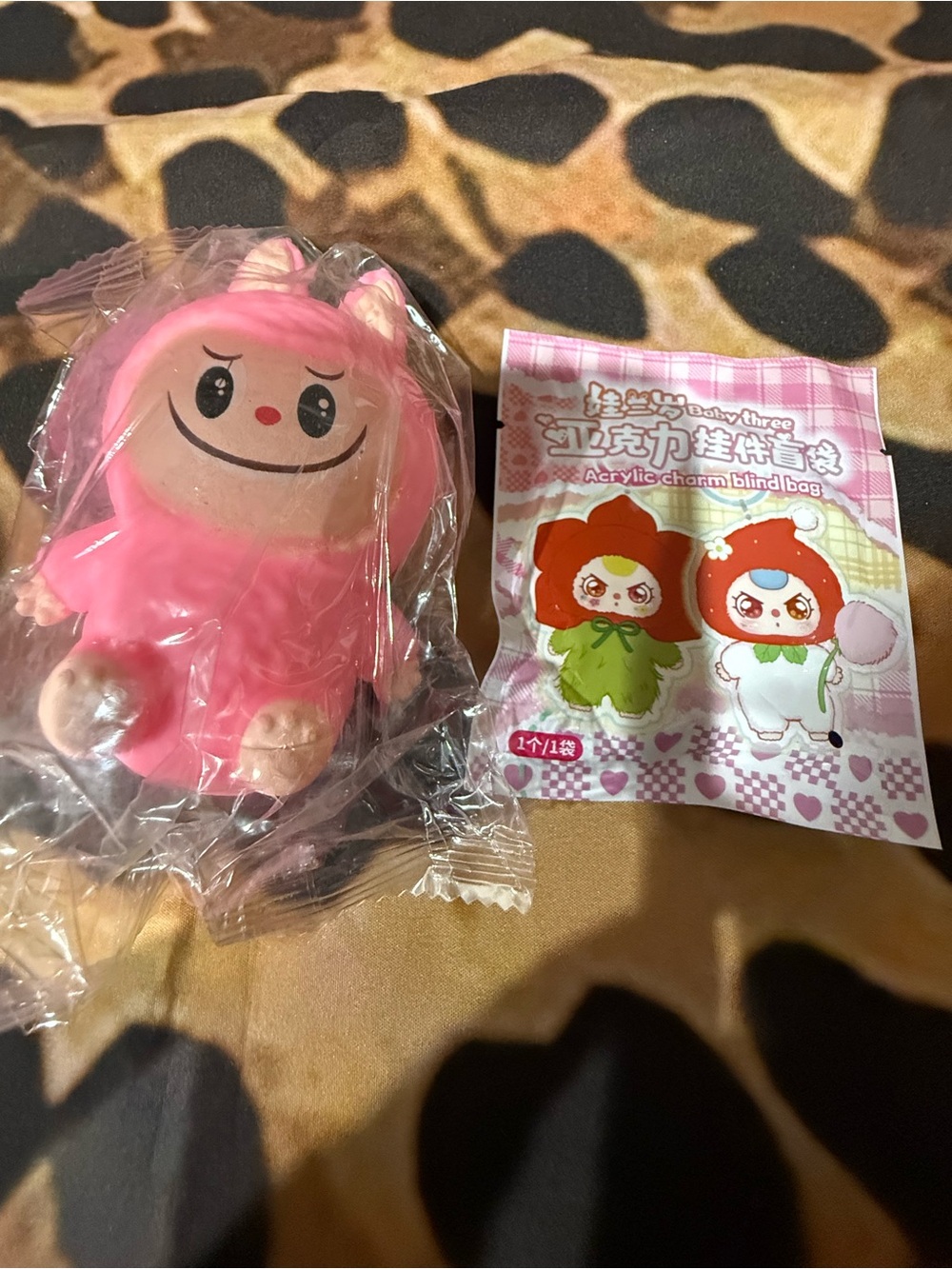 Labubu Pink stress squishy and Acrylic charm blind bag -New